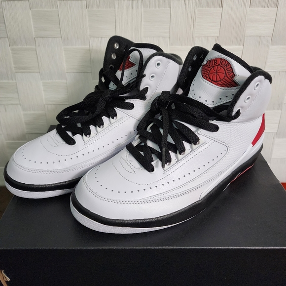 Jordan Other - Air Jordan 2 Retro Boys 5y White, Black, Red